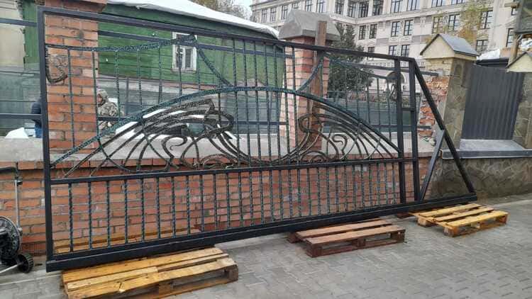 Гаражные секционные ворота Воскресенск